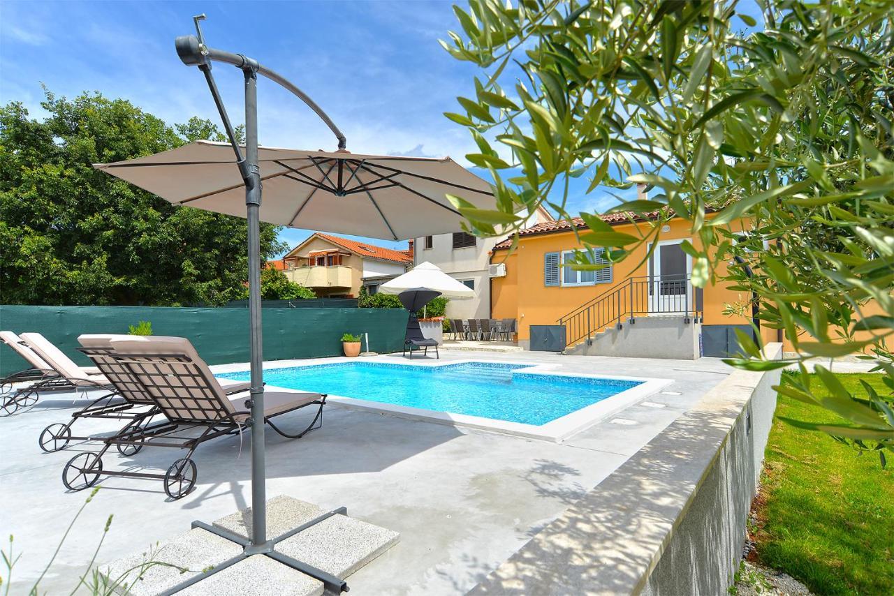 House Dragan 1231 Villa Пула Екстериор снимка