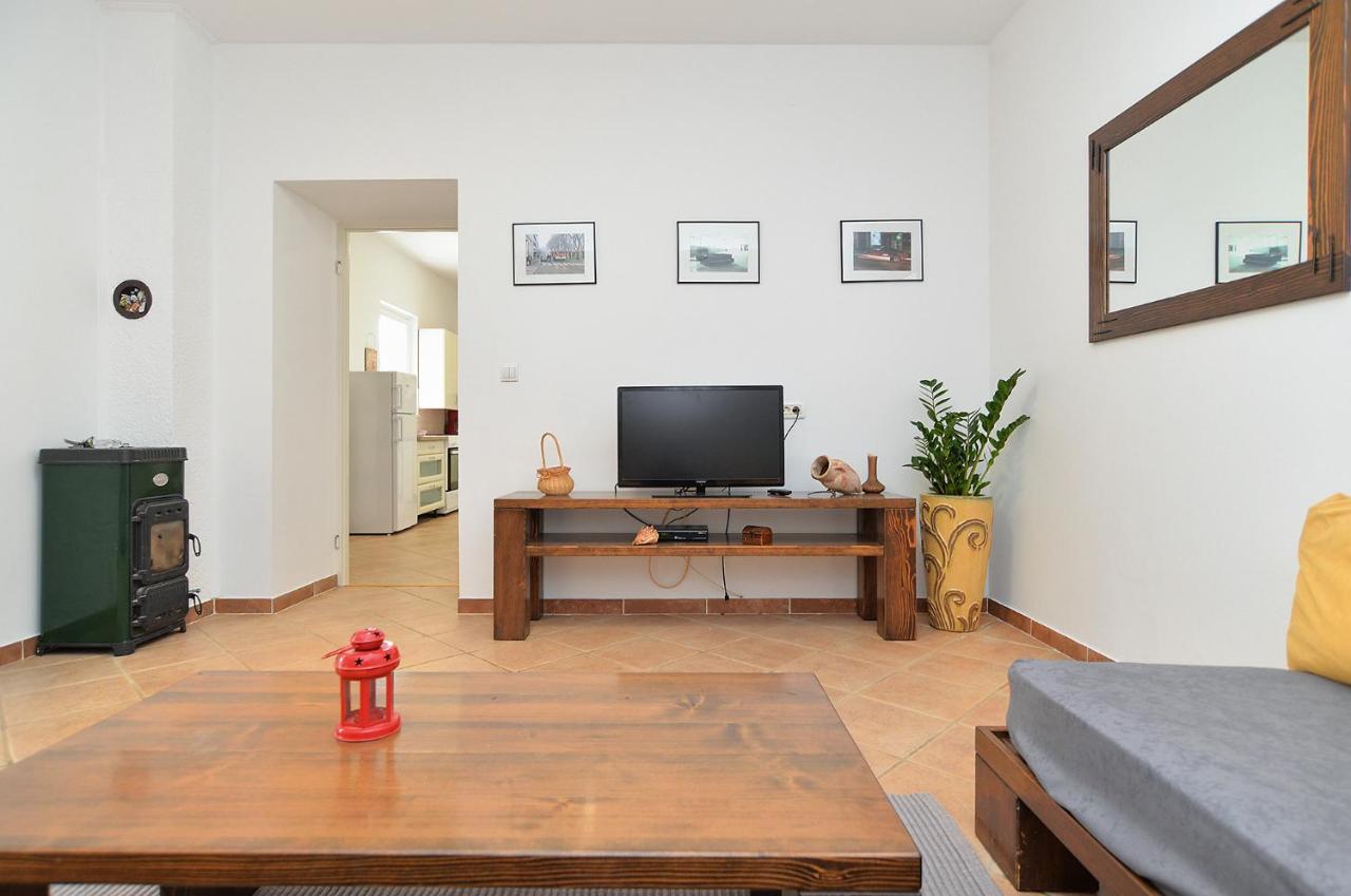 House Dragan 1231 Villa Пула Екстериор снимка
