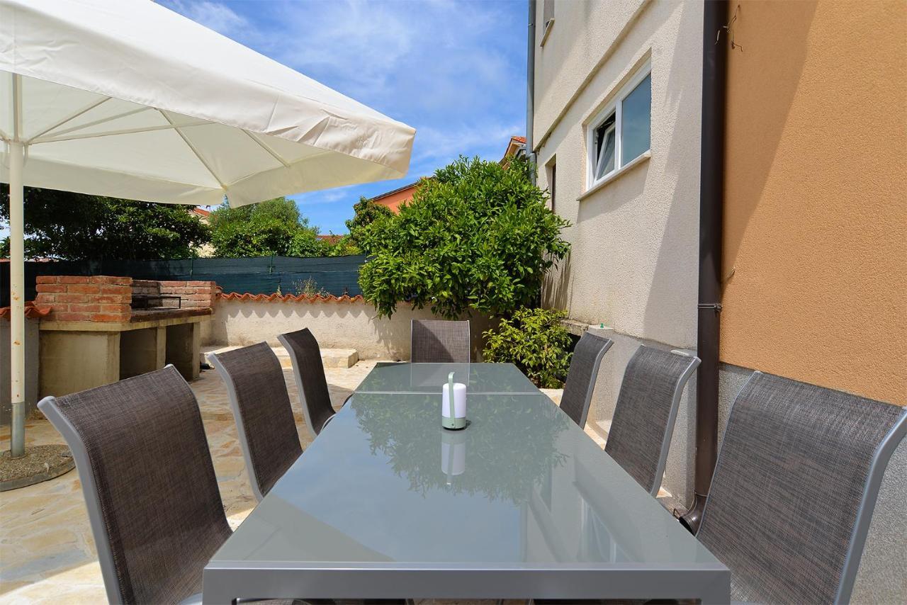 House Dragan 1231 Villa Пула Екстериор снимка