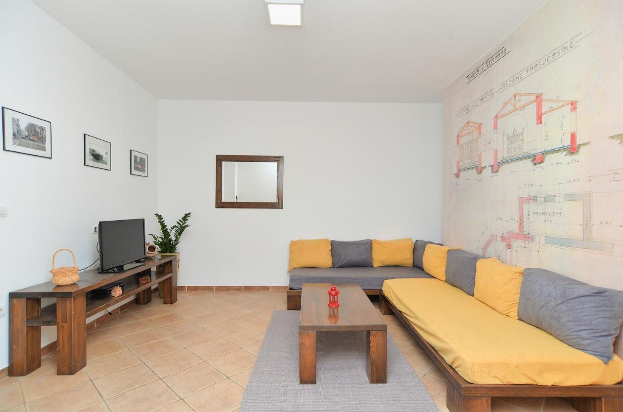 House Dragan 1231 Villa Пула Екстериор снимка