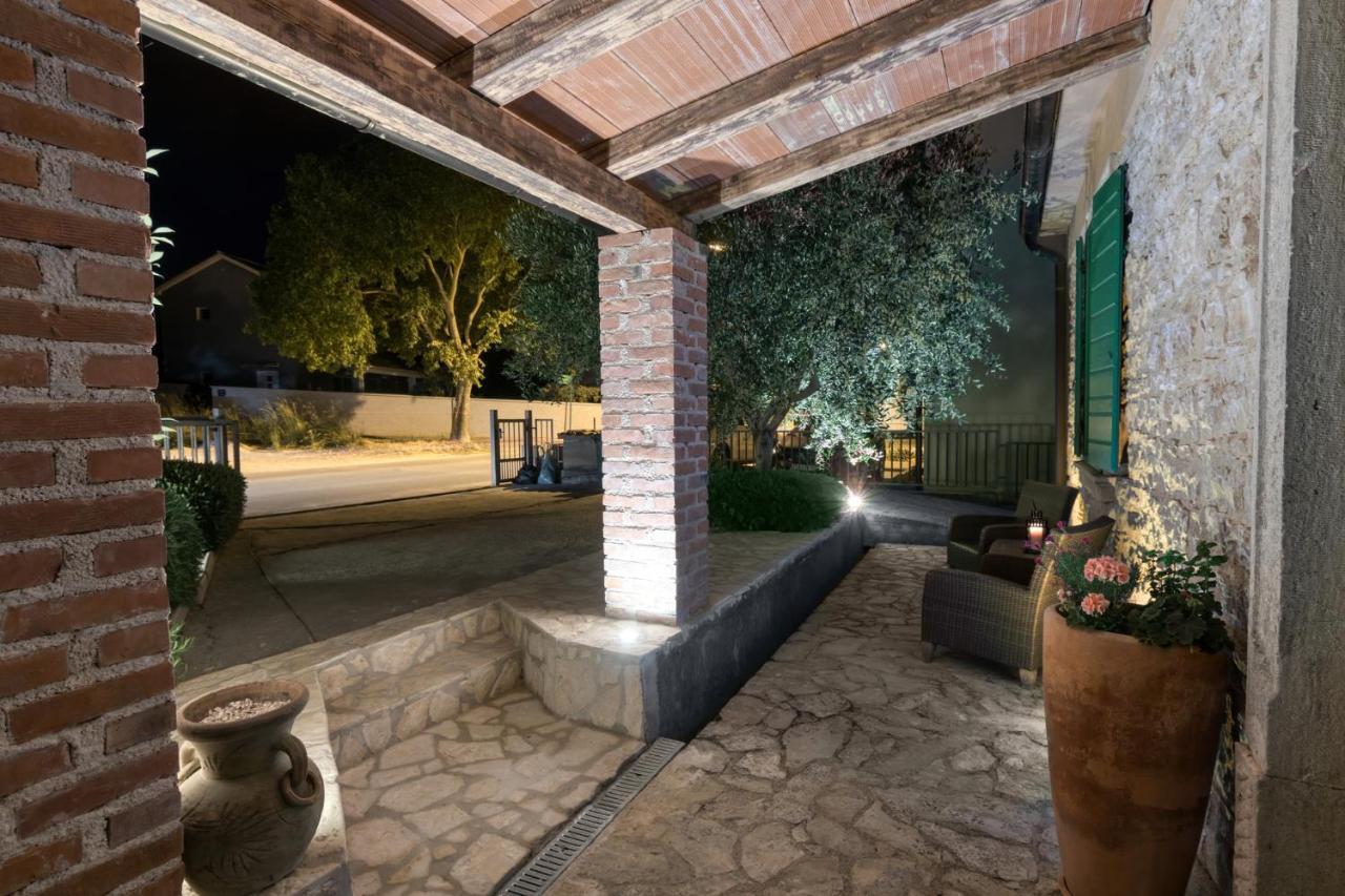 House Dragan 1231 Villa Пула Екстериор снимка