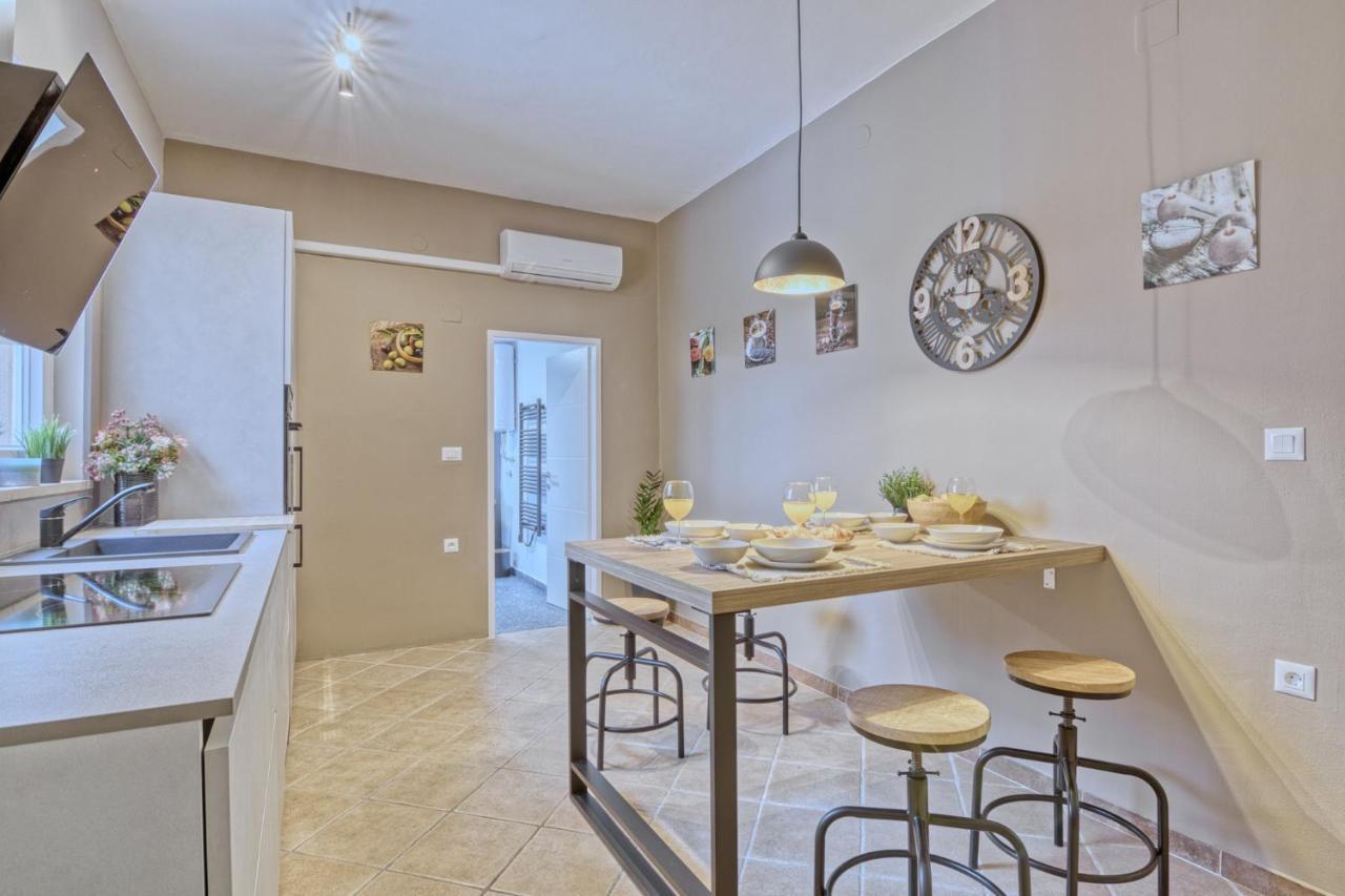 House Dragan 1231 Villa Пула Екстериор снимка