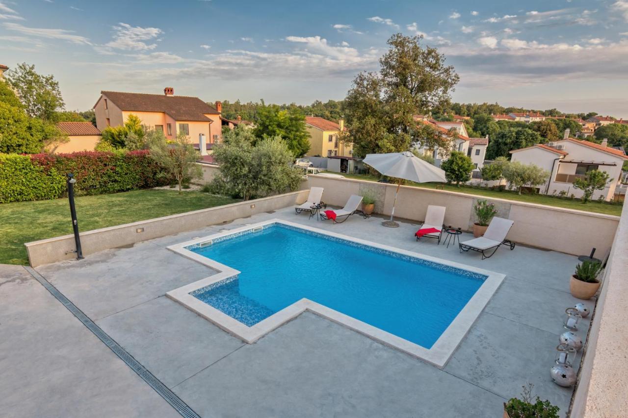 House Dragan 1231 Villa Пула Екстериор снимка